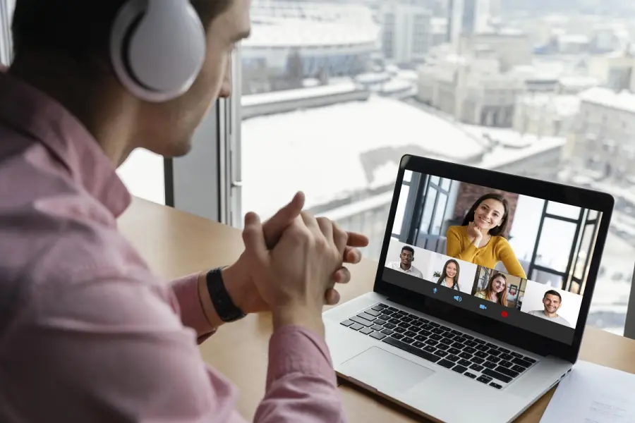 Conversazioni in inglese su Skype: ecco quali sono i punti di forza